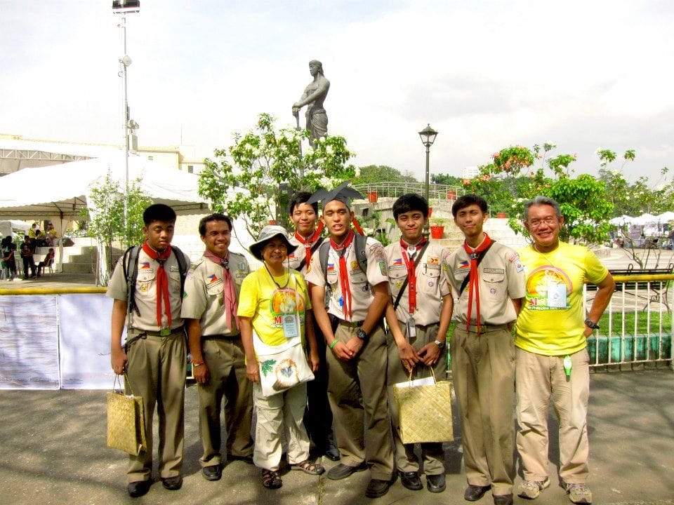 Boy Scots visiting the Bird Fest. Photo by Marts Cervero.