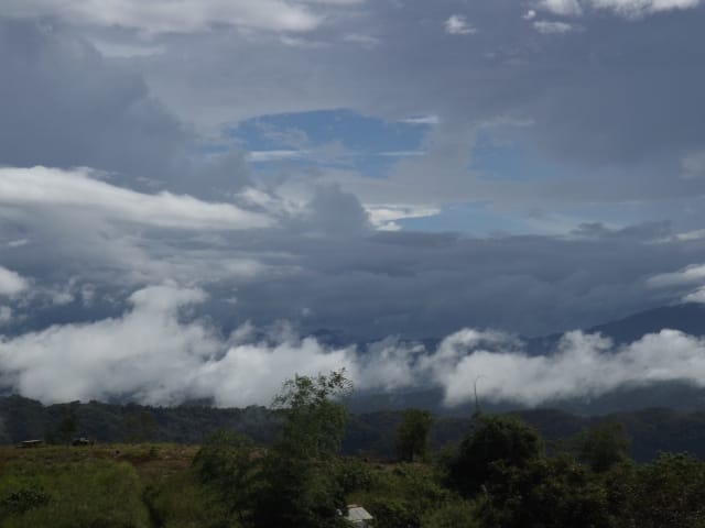 Tanay, Rizal the day before Typhoon Lando (Koppu) made landfall, October 16, 2015. Photo by Linda Gocon.
