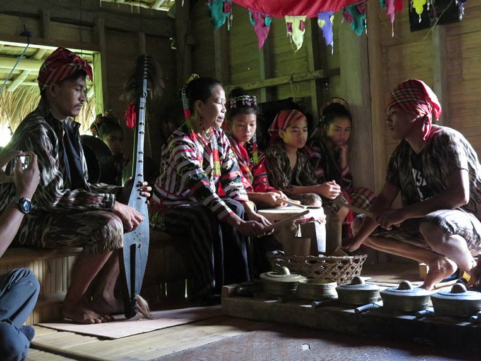 32674504_2085245248156452_660242249849765888_n